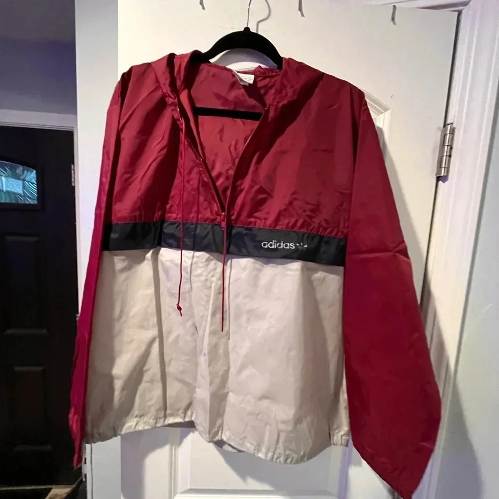 Adidas Windbreaker - Large